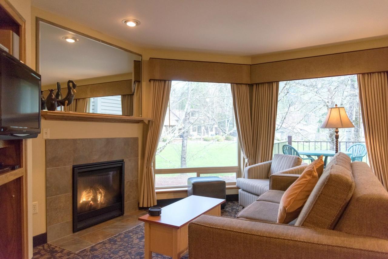 Whispering Woods Resort Welches Oda fotoğraf