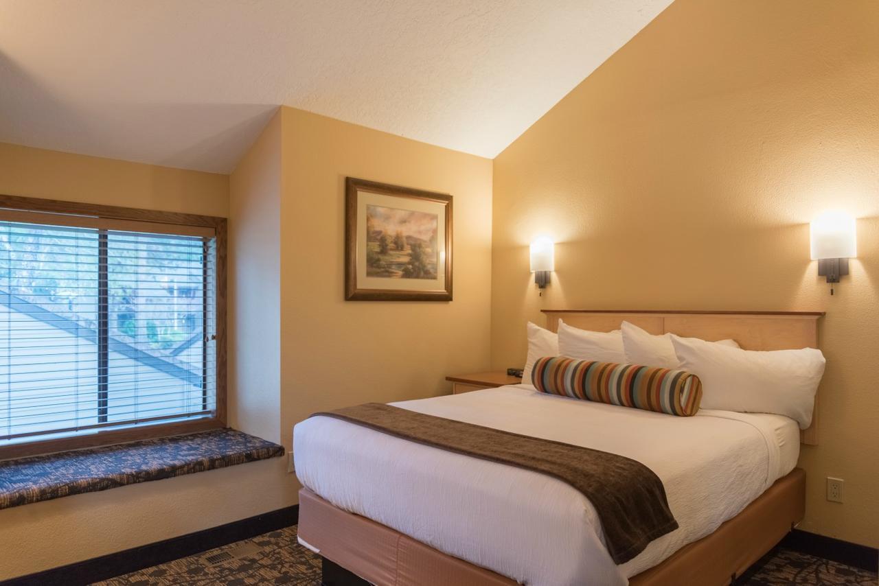 Whispering Woods Resort Welches Dış mekan fotoğraf